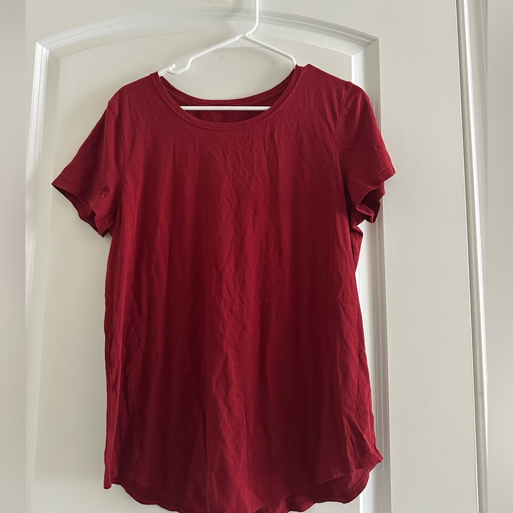 Lululemon Love tshirt